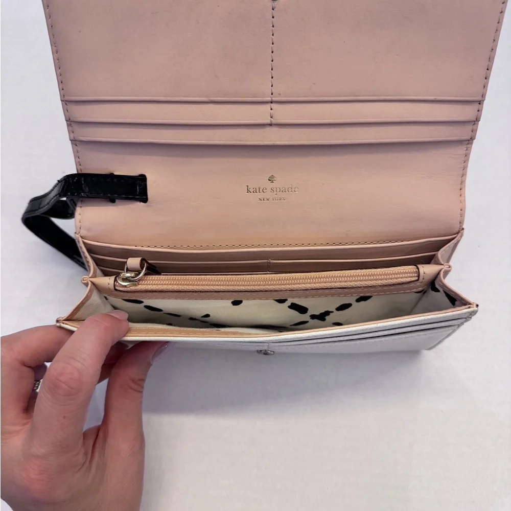 Kate Spade White Leather Long Wallet Wristlet with Black Bow Strap